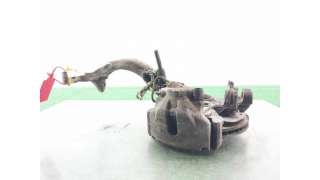 MANGUETA DELANTERA IZQUIERDA VOLKSWAGEN PASSAT (1998-2000) 1.9 TDI 115CV 1896CC - L.8224066 / 8D0407257AL