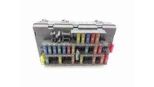 CAJA RELES / FUSIBLES CITROEN XSARA (1998-2005) 1.9 D 70CV 1868CC - L.8226700 / 9637687480