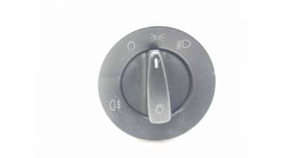MANDO LUCES VOLKSWAGEN GOLF IV (1997-2004) 1.4 16V 75CV 1390CC - L.8229426 / 1C0941531