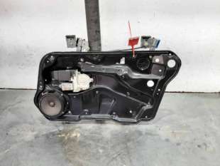 ELEVALUNAS DELANTERO DERECHO VOLKSWAGEN GOLF IV (1997-2004) 1.4 16V 75CV 1390CC - L.8229438 / 1J4837730AE