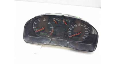 CUADRO INSTRUMENTOS VOLKSWAGEN PASSAT (1996-2000) 1.6 101CV 1595CC - L.8229545 / 3B0919861B