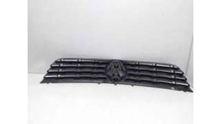 REJILLA DELANTERA VOLKSWAGEN PASSAT (1996-2000) 1.6 101CV 1595CC - L.8229571 / 3B0853653C
