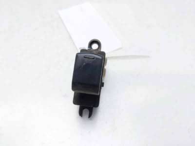 MANDO ELEVALUNAS DELANTERO DERECHO NISSAN MICRA III (2003-2010) 1.2 16V 80CV 1240CC - L.8235501 / 25411AX610