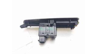 MANDO ELEVALUNAS TRASERO DERECHO SSANGYONG REXTON (2004-) 2.7 XDI 163CV 2696CC - L.8236266 / 8584008100
