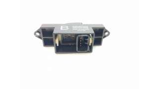 MANDO ELEVALUNAS TRASERO DERECHO MITSUBISHI ASX (2009-) - L.8236802 / MR587944