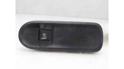 MANDO ELEVALUNAS DELANTERO DERECHO DACIA LODGY (2015-) 1.5 DCI 109CV 1461CC - L.8237184 / 809601386R