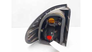 PILOTO TRASERO DERECHO RENAULT LAGUNA I (1993-2001) 1.8 (B56A/B) 90CV 1794CC - L.8238488 / 7700820051