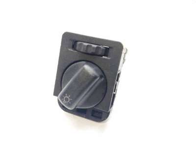 MANDO LUCES OPEL ASTRA F FASTBACK (1991-1998) 1.6 I (F08, M08, F68, M68) 75CV 1598CC - L.8238777 / 90481764