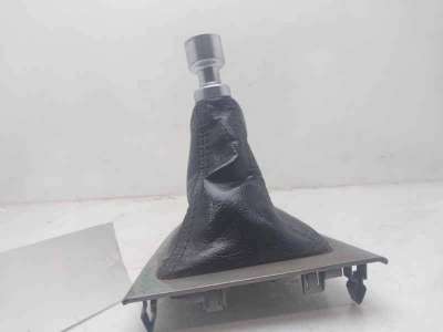 GUARNECIDOS PALANCA CAMBIO FORD FOCUS III (2010-) 1.6 TDCI 115CV 1560CC - L.8241745 / BM51A045B79