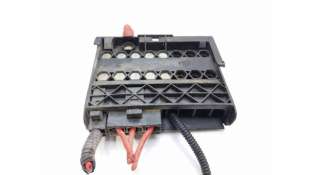 CAJA RELES / FUSIBLES FORD FIESTA V (2001-2008) 1.4 16V 80CV 1388CC - L.8242180 / 2S6T14A073BB