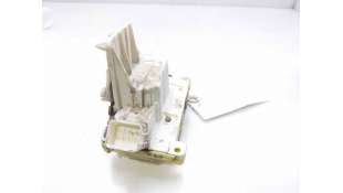 CERRADURA PUERTA TRASERA IZQUIERDA FORD FOCUS SEDÁN (1999-2004) 1.6 16V 100CV 1596CC - L.8242683 / XS41A26413BH 2