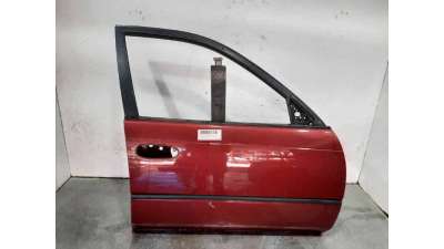 PUERTA DELANTERA DERECHA OTROS VEHICULOS - L.8243434 / 670011A530