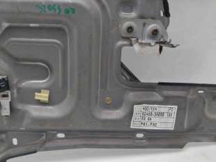 ELEVALUNAS DELANTERO DERECHO HYUNDAI TRAJET (2000-2008) 2.0 136CV 1997CC - L.8246677 / 824803A000 2