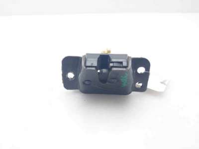 CERRADURA MALETERO / PORTON HYUNDAI TRAJET (2000-2008) 2.0 136CV 1997CC - L.8246729 / 812303A000