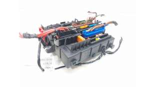 CAJA RELES / FUSIBLES OPEL VECTRA C (2002-2009) - L.8250957 / 13189927