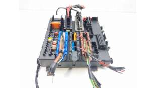 CAJA RELES / FUSIBLES OPEL VECTRA C (2002-2009) - L.8250957 / 13189927 2