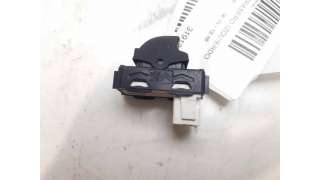 MANDO ELEVALUNAS TRASERO IZQUIERDO PEUGEOT 2008 (2015-) 1.2 THP 130 130CV 1199CC - L.8251943 / 96751119ZD