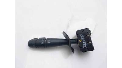 MANDO LUCES RENAULT KANGOO (1997-) D 65 1.9 (KC0E, KC02, KC0J, KC0N) 64CV 1870CC - L.8255310 / 7700308734B