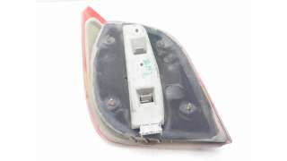 PILOTO TRASERO DERECHO FORD FIESTA FURGÓN (1989-1996) - L.8258701 / 89FG13N004AA
