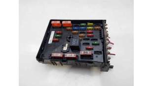 CAJA RELES / FUSIBLES VOLKSWAGEN PASSAT VARIANT (2005-2011) - L.8259121 / 3C0937125