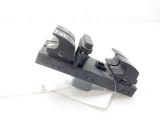 MANDO ELEVALUNAS DELANTERO IZQUIERDO VOLKSWAGEN PASSAT VARIANT (2005-2011) - L.8259195 / 1K4959857A