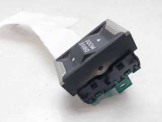 INTERRUPTOR PEUGEOT 3008 SUV (2016-) - L.8259998 / 9815635480