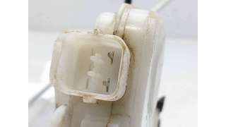 CERRADURA PUERTA DELANTERA DERECHA MITSUBISHI MONTERO III (2000-2006) 3.2 DI-D (V68W) 160CV 3200CC - L.8260388 / MR512236