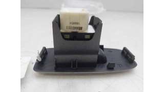 MANDO ELEVALUNAS TRASERO DERECHO MITSUBISHI MONTERO III (2000-2006) 3.2 DI-D (V68W) 160CV 3200CC - L.8260453 / MR445659