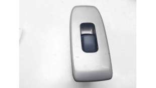 MANDO ELEVALUNAS TRASERO IZQUIERDO MITSUBISHI MONTERO III (2000-2006) 3.2 DI-D (V68W) 160CV 3200CC - L.8260454 / MR617192