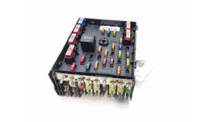 CAJA RELES / FUSIBLES VOLKSWAGEN PASSAT CC (2008-2012) 2.0 TDI 170CV 1968CC - L.8260876 / 3C0937125 2