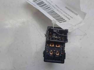 MANDO ELEVALUNAS TRASERO DERECHO KIA PICANTO (2017-) 1.0 67CV 998CC - L.8264447 / 93590G6000