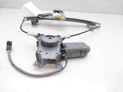 ELEVALUNAS TRASERO DERECHO NISSAN PRIMERA (1996-2000) 1.6 16V 99CV 1597CC - L.8266094 / 82720BU000