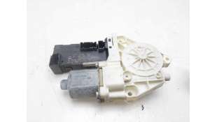 MOTOR ELEVALUNAS DELANTERO IZQUIERDO PEUGEOT 407 (2004-2005) 2.0 136CV 1997CC - L.8266775 / 0130822200