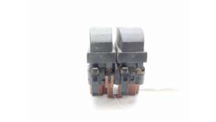 MANDO ELEVALUNAS DELANTERO IZQUIERDO RENAULT LAGUNA II (2001-2007) 1.8 16V (BG0B, BG0M) 120CV 1783CC - L.8268199 / 82000150 2