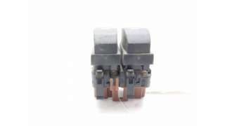 MANDO ELEVALUNAS DELANTERO IZQUIERDO RENAULT LAGUNA II (2001-2007) 1.8 16V (BG0B, BG0M) 120CV 1783CC - L.8268199 / 82000150