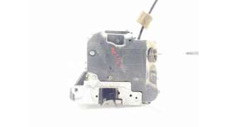 CERRADURA PUERTA DELANTERA DERECHA MERCEDES-BENZ CLASE C (2000-2007) C 220 CDI (203.006) 136CV 2148CC - L.8268381 / 2037200