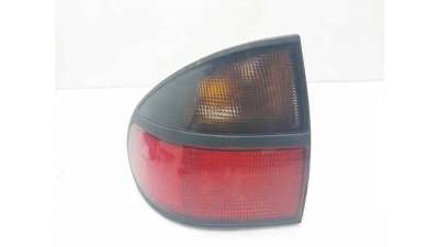 PILOTO TRASERO IZQUIERDO RENAULT LAGUNA I (1993-2001) 2.2 D (B56F/2) 83CV 2188CC - L.8269236 / 7700820052