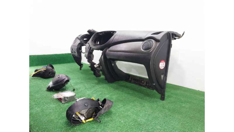 KIT AIRBAG HYUNDAI I10 (2008-2013) 1.1 67CV 1086CC - L.8270681 / 847100X000GA KIT AIRBAG HYUNDAI I10 (2008-2013) 1.1 67CV 1086CC - L.8270681 / 847100X000GA