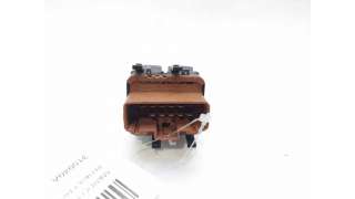 MANDO ELEVALUNAS DELANTERO DERECHO RENAULT MEGANE II (2002-2008) 1.5 DCI (BM0F, BM0T, BM2B, CM0F, CM0T) 82CV 1461CC - L.827