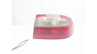 PILOTO TRASERO DERECHO RENAULT LAGUNA II (2001-2007) 1.9 DCI (BG08, BG0G) 120CV 1870CC - L.8273045 / 8200002474