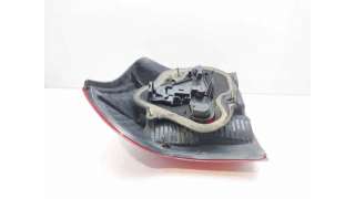 PILOTO TRASERO DERECHO TOYOTA COROLLA (2002-2006) 2.0 D-4D (CDE120R, CDE120L) 110CV 1995CC - L.8273092 / 8155102300