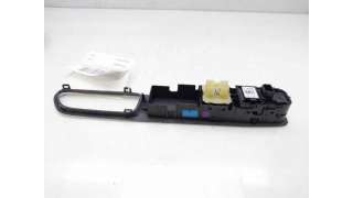 MANDO ELEVALUNAS DELANTERO IZQUIERDO RENAULT CLIO III (2010-2014) 1.5 DCI 75CV 1461CC - L.8273333 / 255700068R