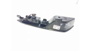 MANDO ELEVALUNAS TRASERO DERECHO OTROS VEHICULOS - L.8274725 / 00609633320