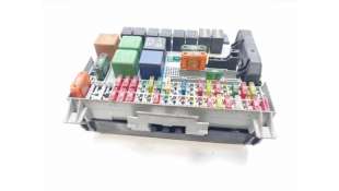 CAJA RELES / FUSIBLES OPEL VECTRA B FASTBACK (1997-2003) 2.0 DTI 16V (F68) 101CV 1995CC - L.8278381 / 13189927