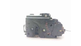 CERRADURA PUERTA DELANTERA IZQUIERDA VOLKSWAGEN PASSAT (2000-2005) 1.9 TDI 130CV 1896CC - L.8279034 / 3B0885737E