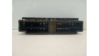 REJILLA AIREADORA AUDI A4 BER.  - M.823524 / 8T1820951C