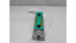 LUZ INTERIOR VOLKSWAGEN TOUAREG (2003-2010) 2.5 R5 TDI 174CV 2461CC - L.8280736 / 7L6947105A