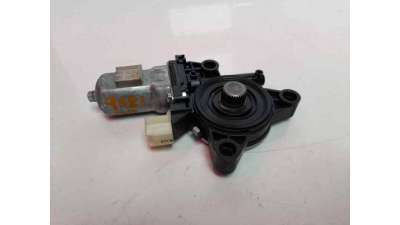 MOTOR ELEVALUNAS DELANTERO DERECHO KIA CARENS  - M.823871 / 82460A4000