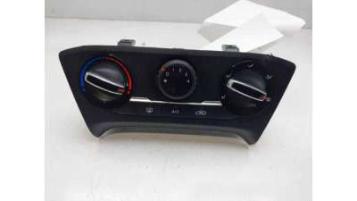 MANDO CALEFACCION /  AIRE ACONDICIONADO HYUNDAI I20 (2014-) 1.1 CRDI 75CV 1120CC - L.8281210 / 97250C8030