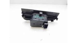 MANDO ELEVALUNAS DELANTERO DERECHO CHEVROLET EPICA (2006-2011) 2.0 144CV 1993CC - L.8281697 / 96327938